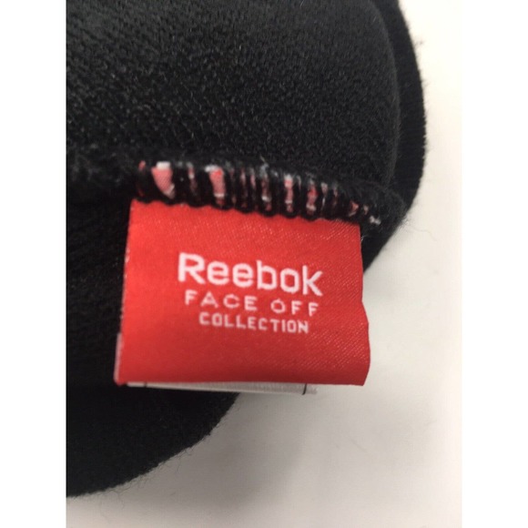 Boys 8-20 The Wild Hockey Beanie Mask Cap Hat Reebok Faceoff Collection NHL - Picture 8 of 11